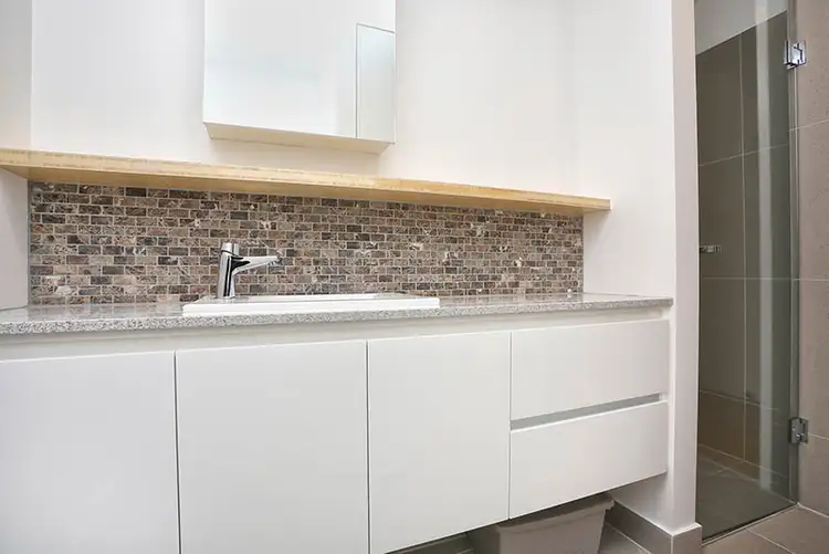 Fourth view of Homely apartment listing, 212/26-38 Merri Parade, Northcote VIC 3070