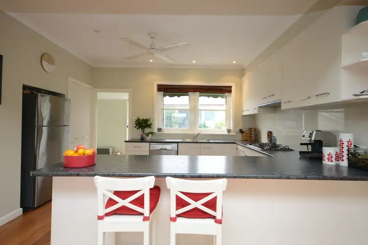 Fifth view of Homely house listing, 8 Moroney Street, Bairnsdale VIC 3875