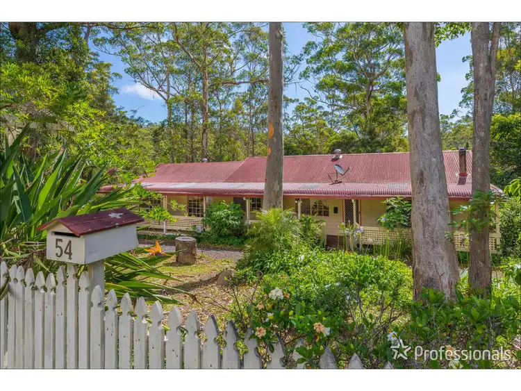 54 Kinabalu Drive, Tamborine Mountain QLD 4272