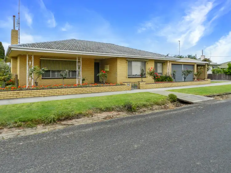 33 Grant Street, Bairnsdale VIC 3875