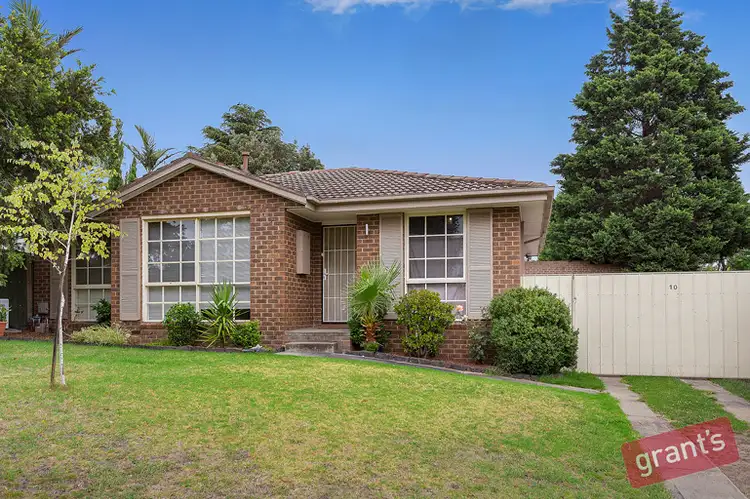 Main view of Homely house listing, 10 Patterson Court, Endeavour Hills VIC 3802
