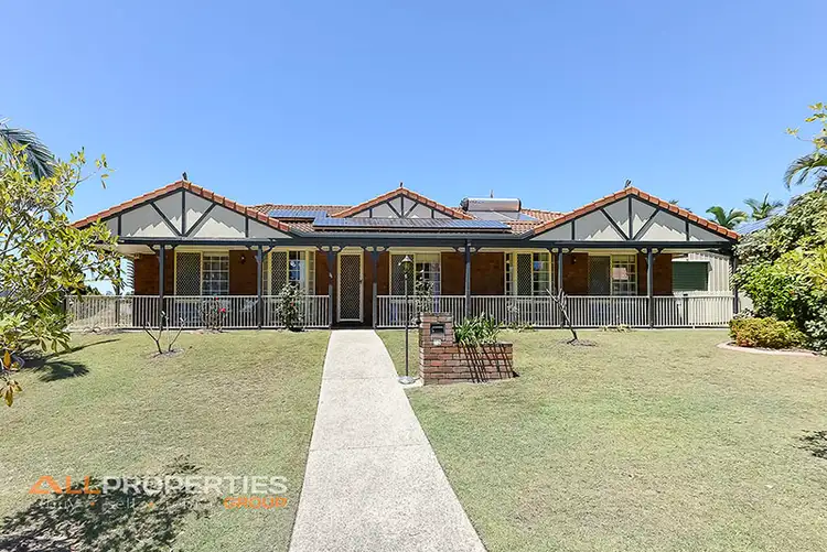 35 Bannockburn Cres, Parkinson QLD 4115