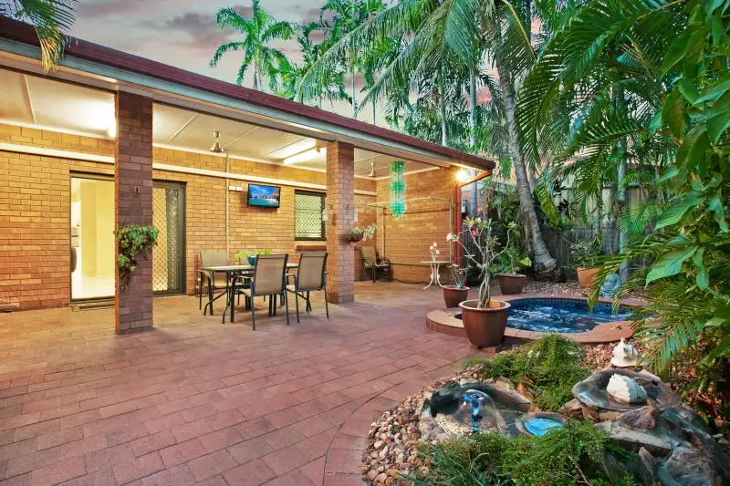 Main view of Homely unit listing, 2/18 Carnoustie Circuit, Marrara NT 812