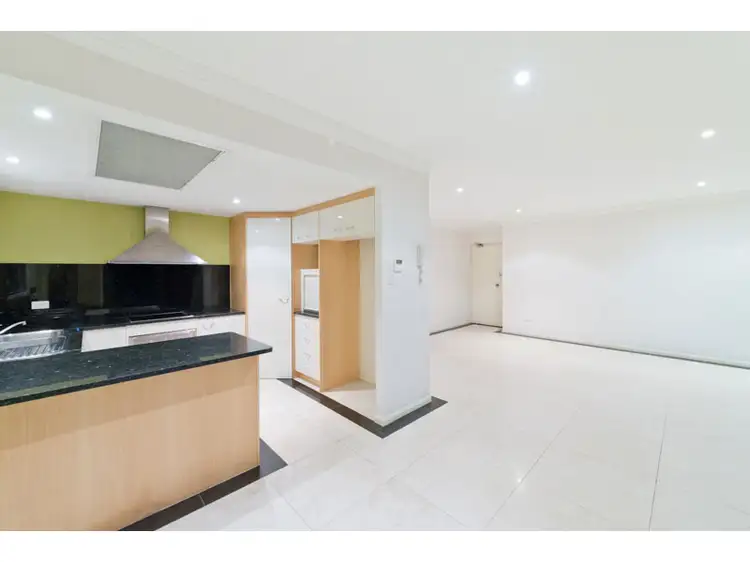 Fifth view of Homely apartment listing, 202/36 MacDonald Street, Kangaroo Point QLD 4169