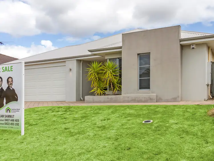 3 Tattler Way, Bennett Springs WA 6063