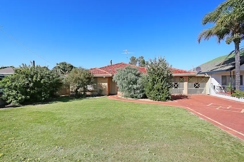 Main view of Homely house listing, 25 Morfitt Street, Mandurah WA 6210