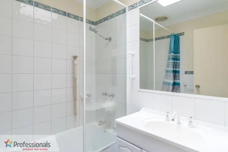 Seventh view of Homely house listing, 3/17 Golf Road, Parkwood WA 6147