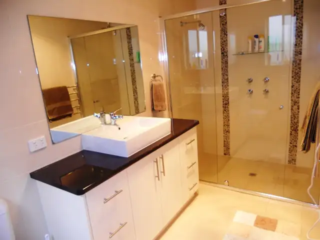 Main view of Homely house listing, 1/9 Queens Court, Mount Gambier SA 5290