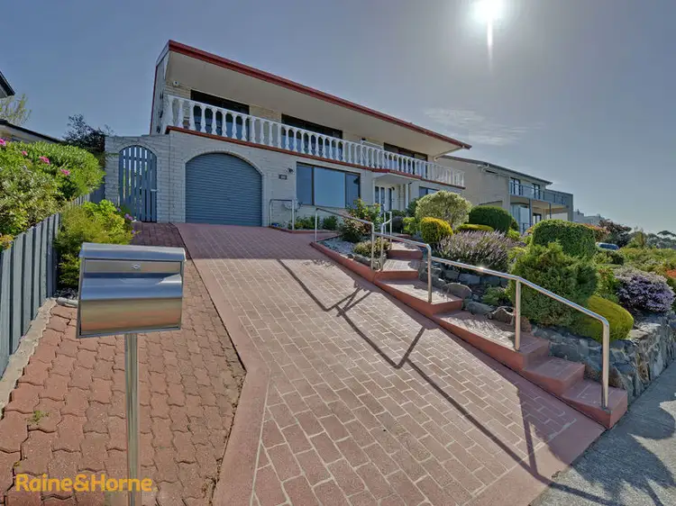 30 Invercargill Road, Mount Nelson TAS 7007