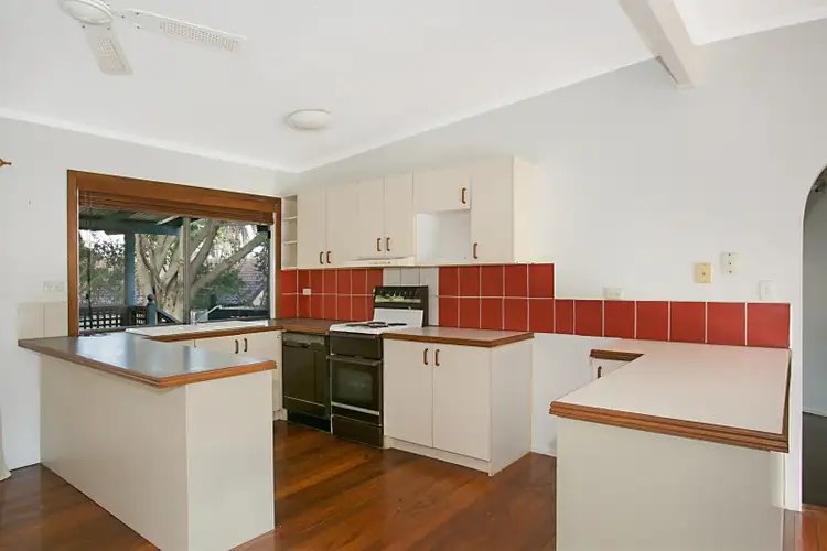 Sixth view of Homely house listing, 7 The Glen, Southport QLD 4215