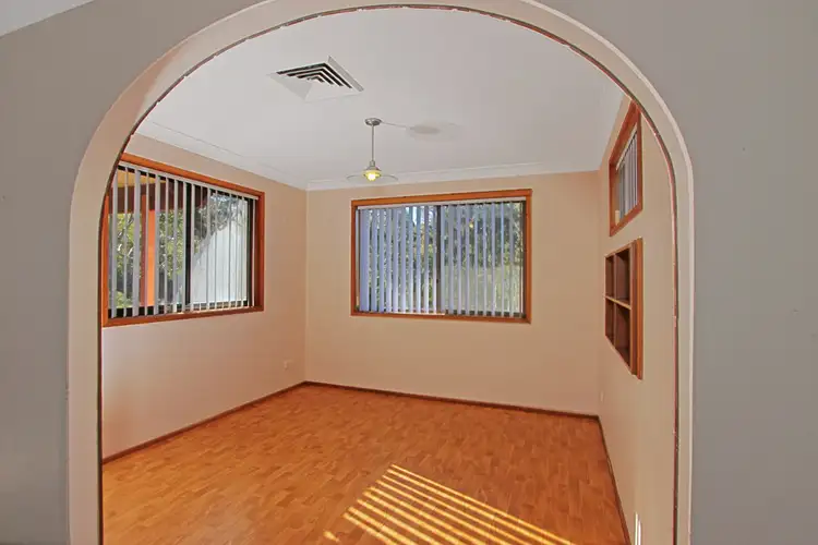 Sixth view of Homely house listing, 10 Surf Beach Avenue, Surf Beach NSW 2536