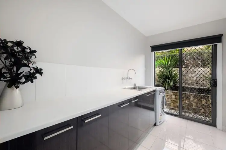 Fourth view of Homely house listing, 17 Wordsworth Court, Drouin VIC 3818