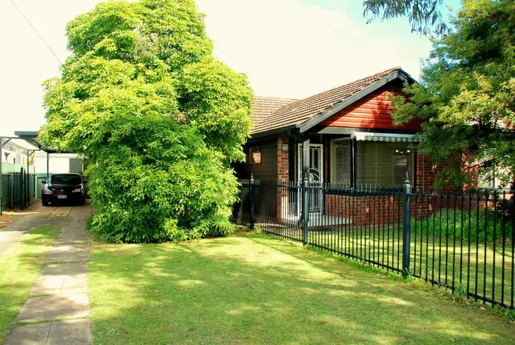 8 Elm Grove, Oaklands Park SA 5046