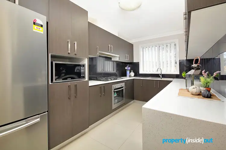 4/131 Hyatts Road, Plumpton NSW 2761