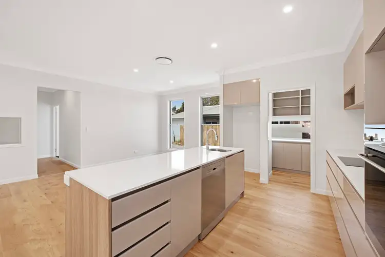 Fifth view of Homely house listing, 1/10 Trevethan Street, Mount Lofty QLD 4350
