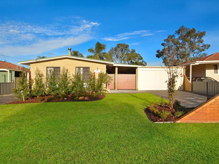 20 Sturtridge Road, Lockridge WA 6054