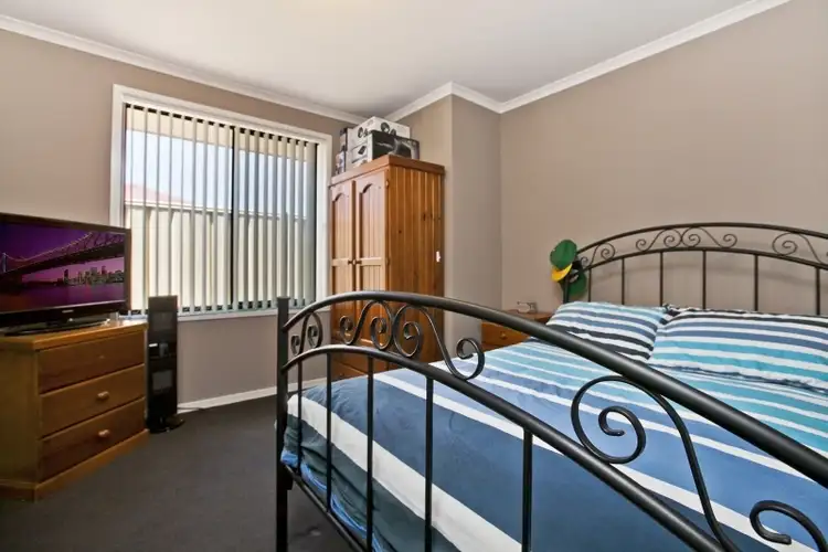 Fifth view of Homely house listing, 7 Clinker Circuit, Golden Grove SA 5125