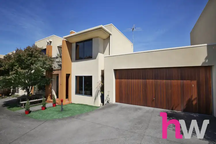 Main view of Homely unit listing, 2/83 Maud Street, Geelong VIC 3220