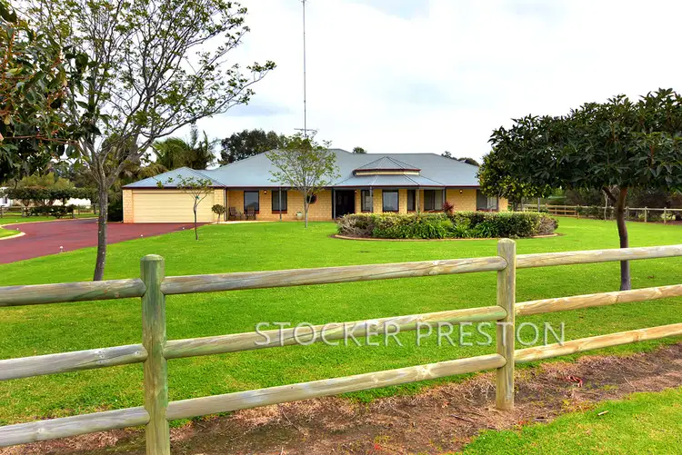 6 Thomas Stanley Way, Roelands WA 6226