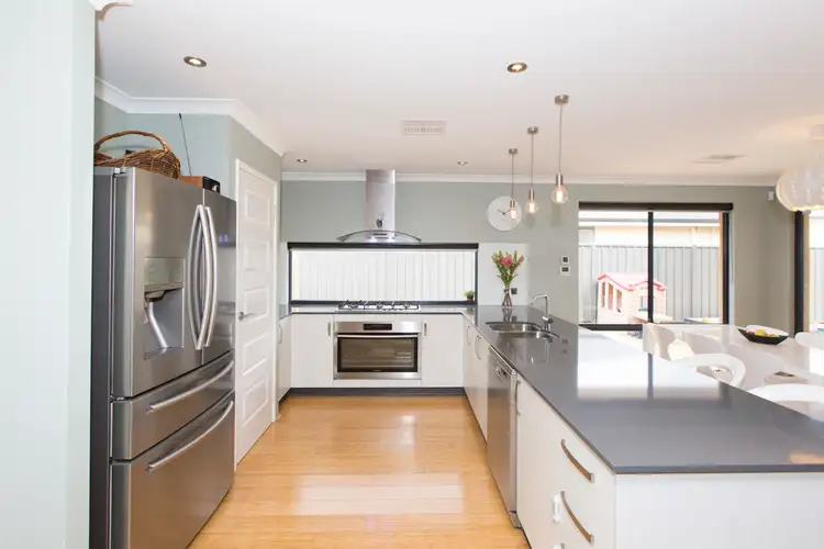 Second view of Homely house listing, 2 Kapula Way, Munster WA 6166
