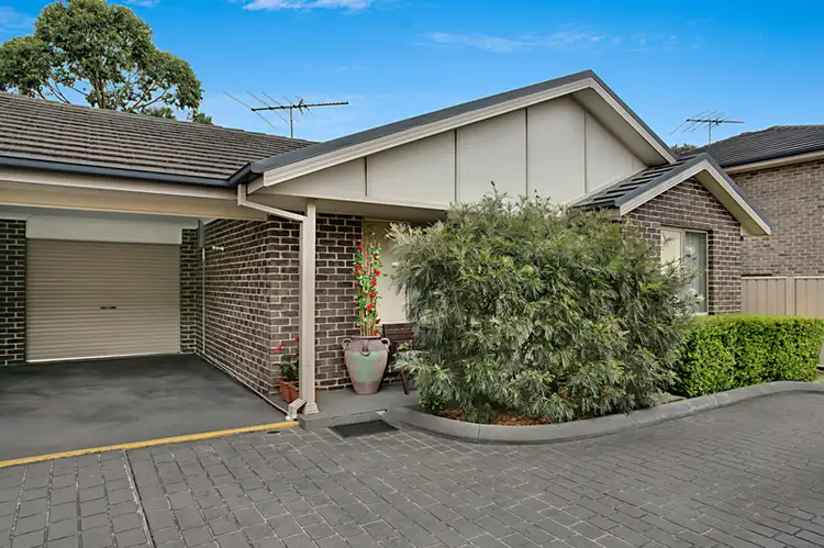 6/7 Thomas Rose Dr, Rosemeadow NSW 2560