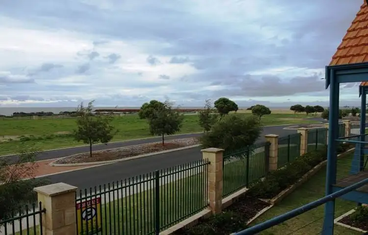 Fourth view of Homely villa listing, 21/19 Spinnaker Boulevard, Geographe WA 6280