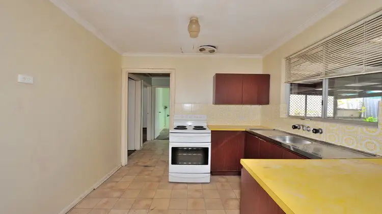 Fourth view of Homely house listing, 2 McVeigh Street, Singleton WA 6175
