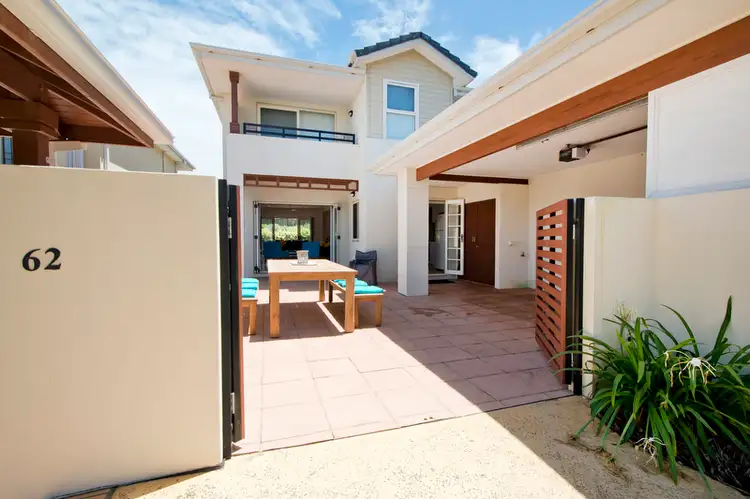 62/20 Pacific Parade, Yamba NSW 2464