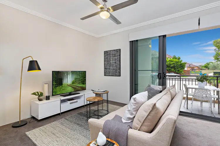 8/80 Victoria Road (corner of Leicester Street), Marrickville NSW 2204