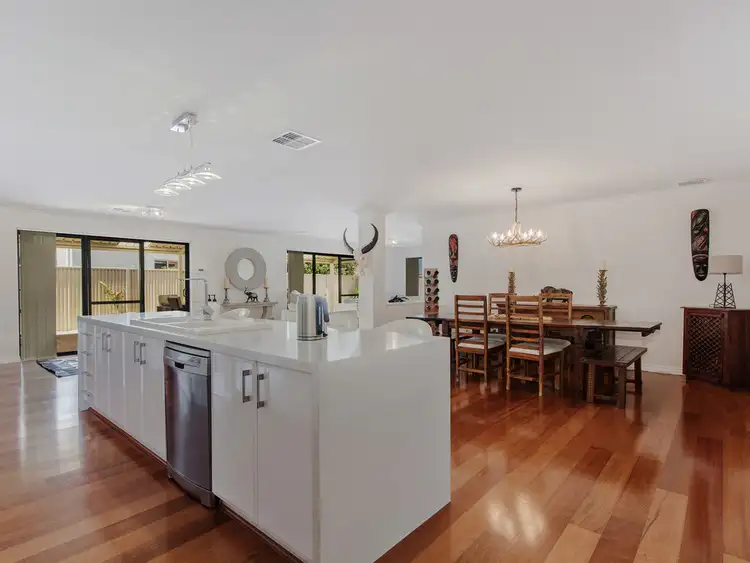 Sixth view of Homely house listing, 2 Carbine Corner, Baldivis WA 6171