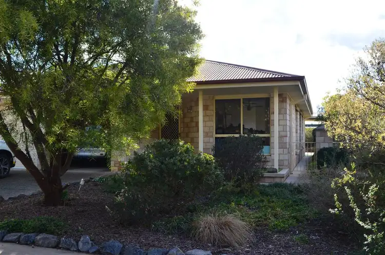 5 Killara Crescent, Tumut NSW 2720