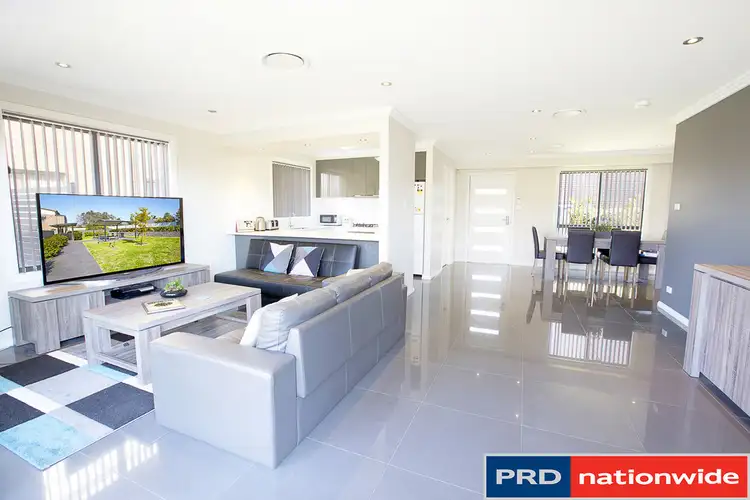 11/400 Glenmore Parkway, Glenmore Park NSW 2745