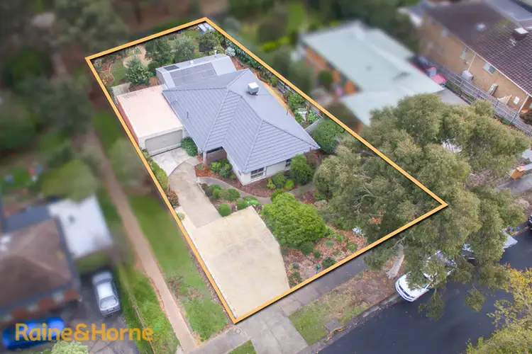 Fourth view of Homely house listing, 1 Hasluck Court, Sunbury VIC 3429