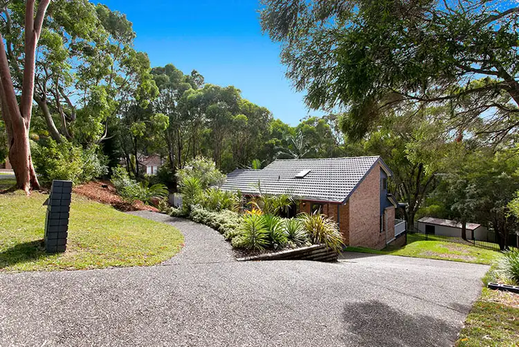 5 Warrangarree Drive, Woronora Heights NSW 2233