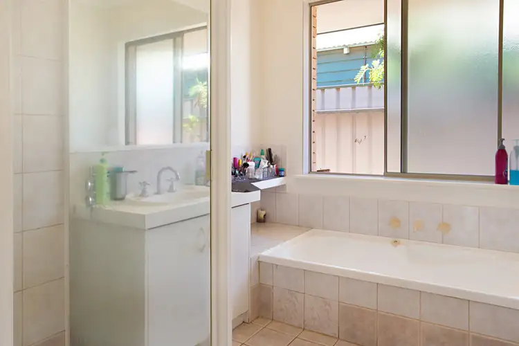 Sixth view of Homely house listing, 5A Jennifer Court, Pegs Creek WA 6714