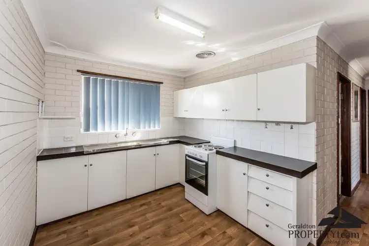 7A and 7B Cairncross Street, Beresford WA 6530