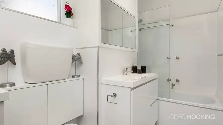 Sixth view of Homely apartment listing, 18/323 Beaconsfield Parade, St Kilda West VIC 3182