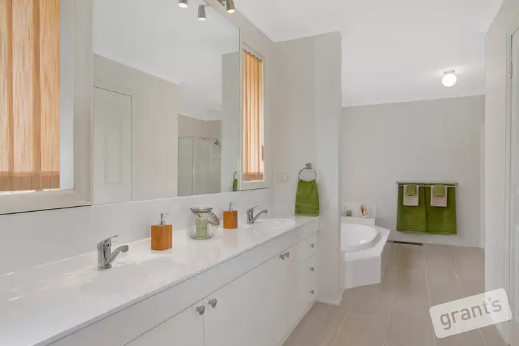 Fifth view of Homely house listing, 25 Bournevale Drive, Berwick VIC 3806