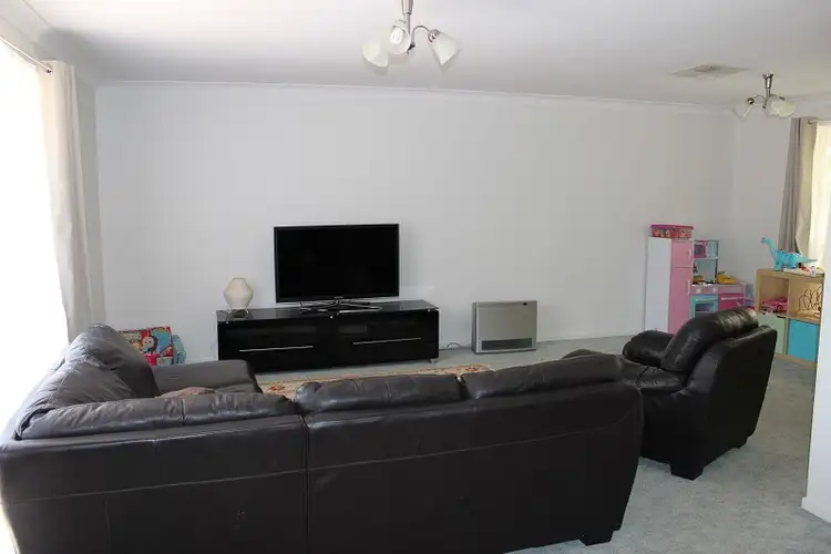 Third view of Homely house listing, 33 Overlanders Way, Tamworth NSW 2340