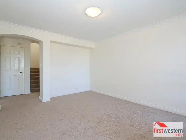 Fourth view of Homely townhouse listing, 8/20 Long Island Pass, Connolly WA 6027