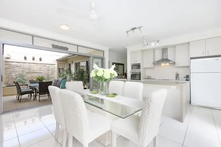 2/11 Hedley Place, Durack NT 830