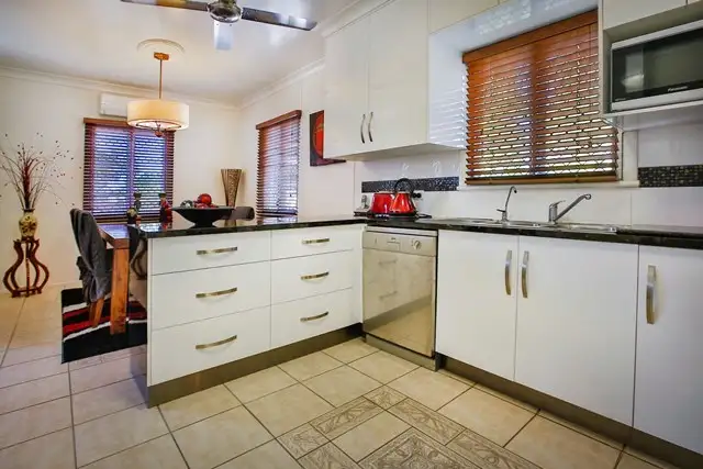 102 Anne Street, Aitkenvale QLD 4814