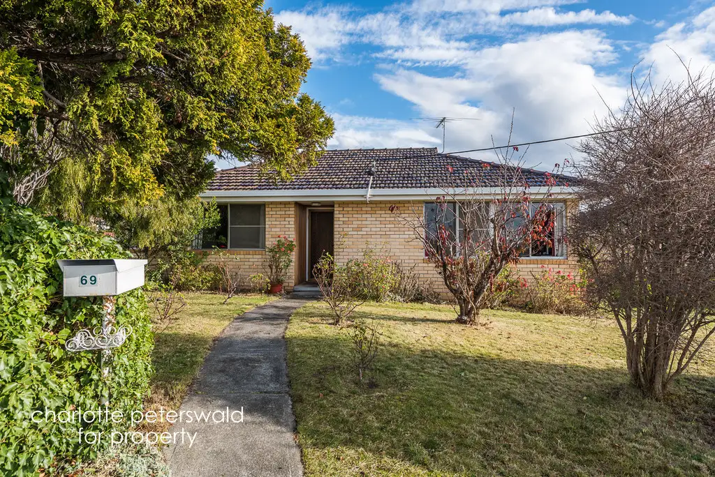Main view of Homely unit listing, 1/69 Red Chapel Avenue, Sandy Bay TAS 7005