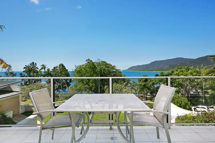 13/99 Esplanade, Cairns City QLD 4870