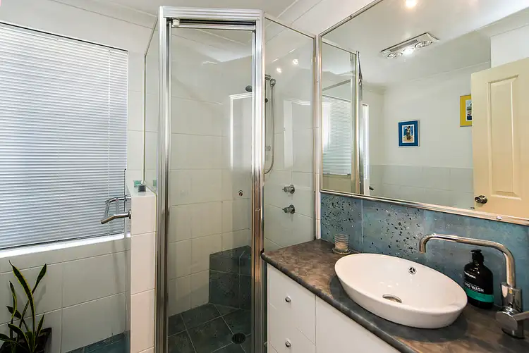 Seventh view of Homely house listing, 1 Durant Way, Brentwood WA 6153