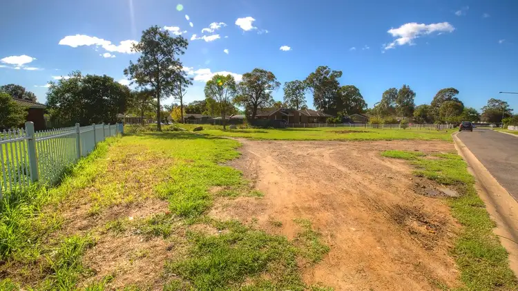 8A Atkinson Place, Airds NSW 2560