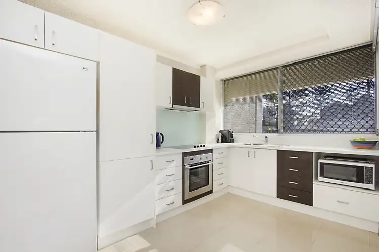 Third view of Homely unit listing, 3/30 'Leawarra' Chelsea Avenue, Broadbeach QLD 4218