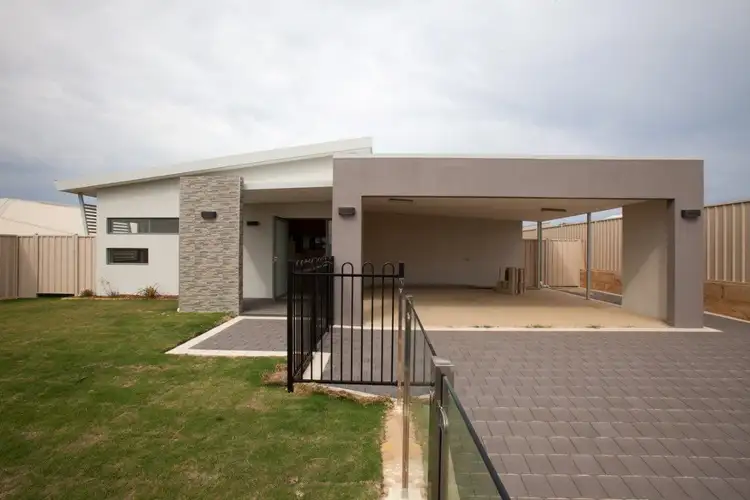 7 Lapwing Way, Wandina WA 6530