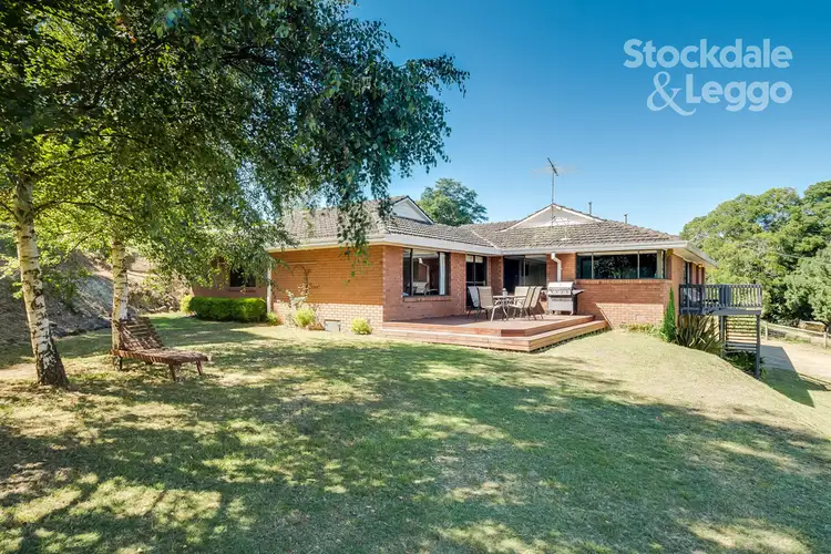 43 Meadowview Lane, Emerald VIC 3782