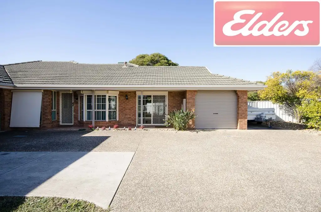 Main view of Homely unit listing, 2/8 Lomond Court, Wodonga VIC 3690